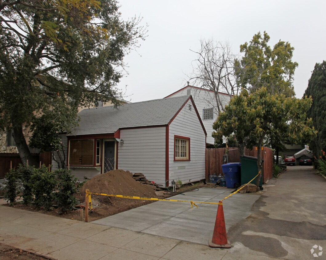 Primary Photo - 1241 21st St