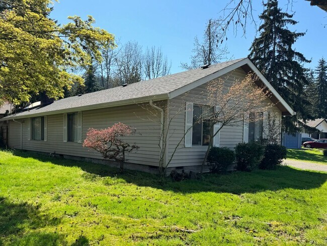 Building Photo - Great Single Level Home!