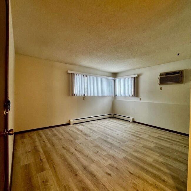 Foto del edificio - 309 27th St NE