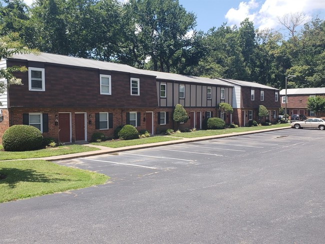 Building Photo - 2 br, 1 bath  - 1706 Carlisle Ave
