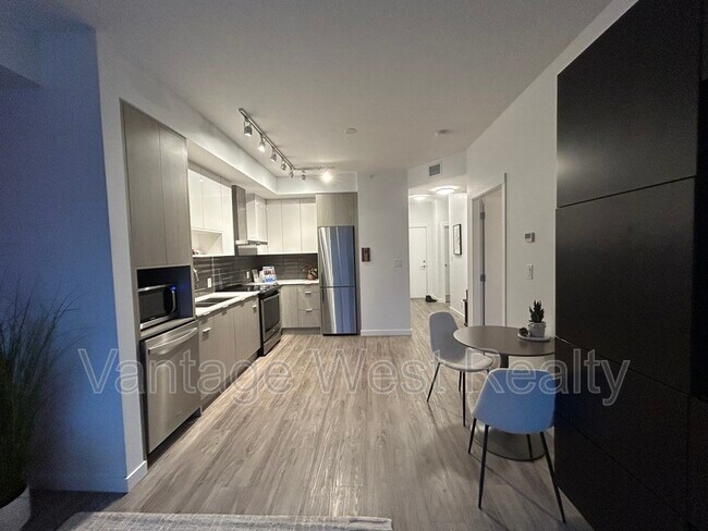 Photo du bâtiment - 1775 Chapman Pl