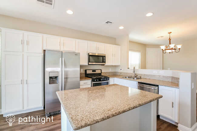 Building Photo - 6532 Butterfly Sky Street, North Las Vegas...