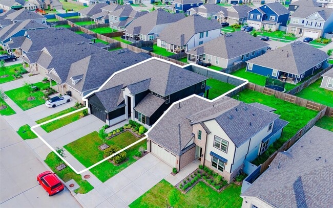 Building Photo - 8327 Threadfin Wy