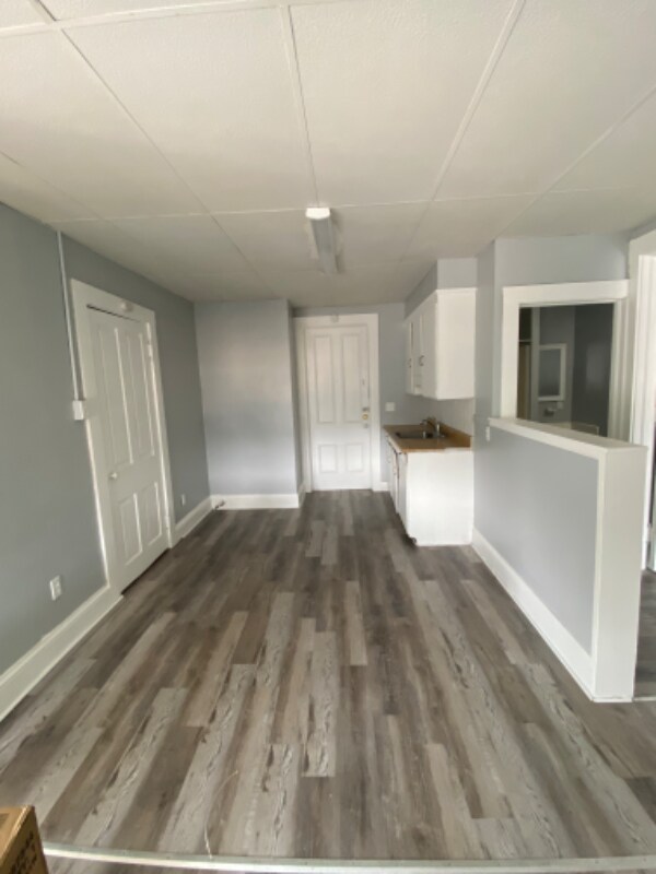 Foto del edificio - 306 N Jefferson St