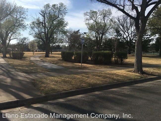 Foto del edificio - 2709 S Jackson St