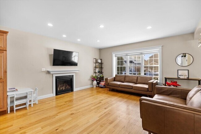 Foto del edificio - 100 Turtle Brook Rd