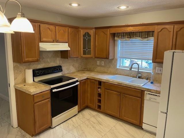 Foto del edificio - 355 Sunshine Dr