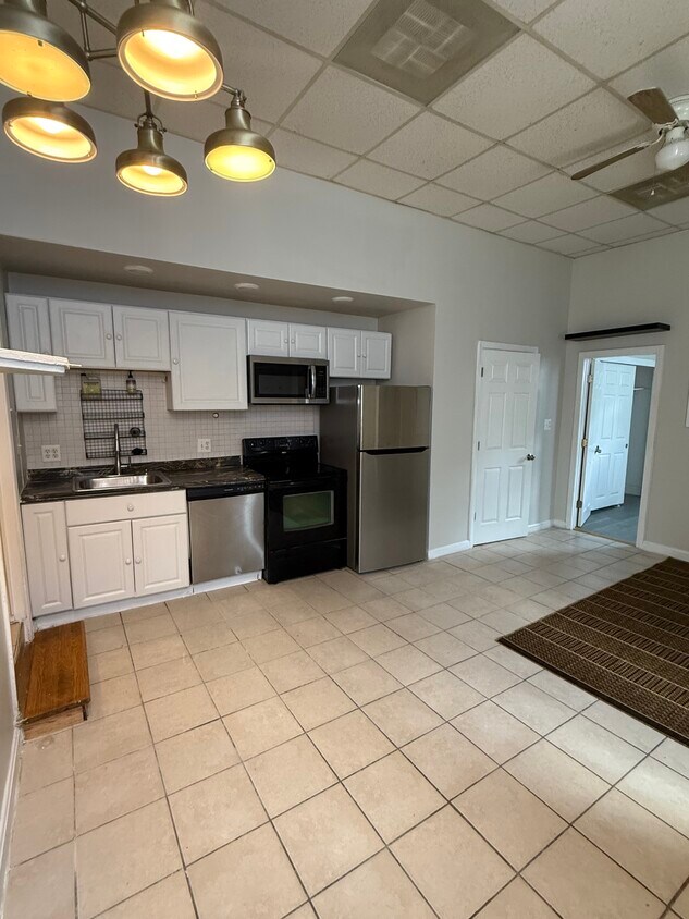 Foto principal - 37 Hinckley St