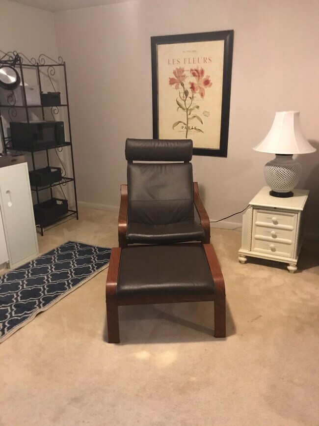 Chair in great room - 2929 Alconbury Ct