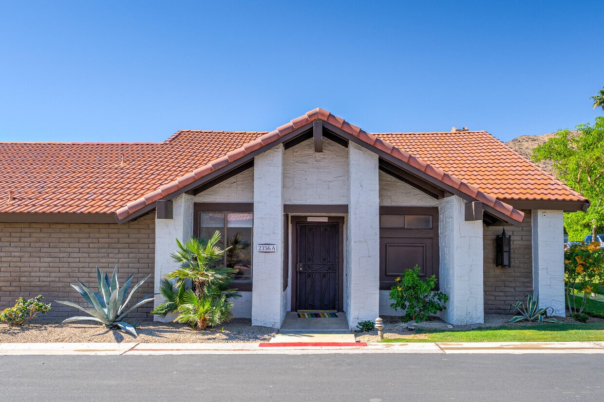 Foto principal - 2356 S Linden Way