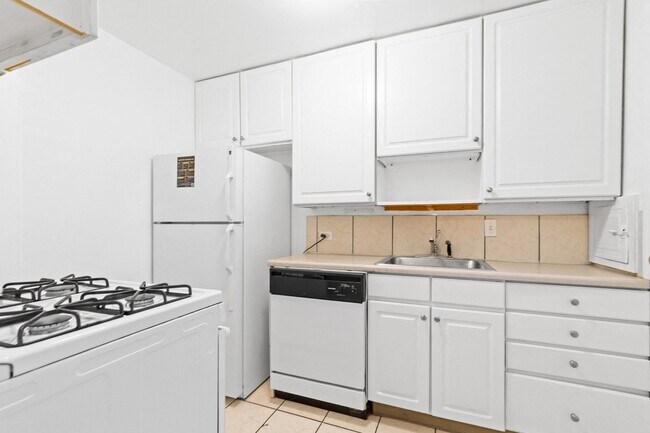 Foto del edificio - Cherry Street Townhomes