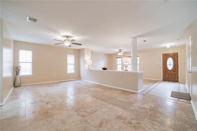 Building Photo - 11228 Pickard Ln