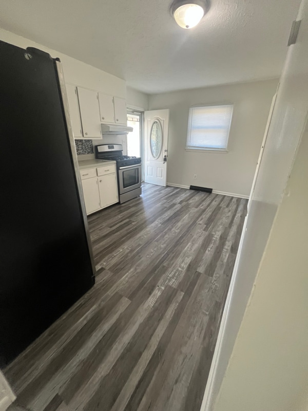 Building Photo - 318 Amherst Rd