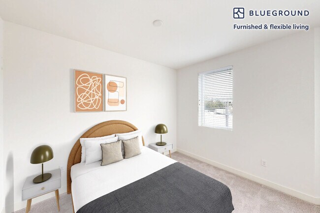 Foto del edificio - 12651 Artesia Blvd