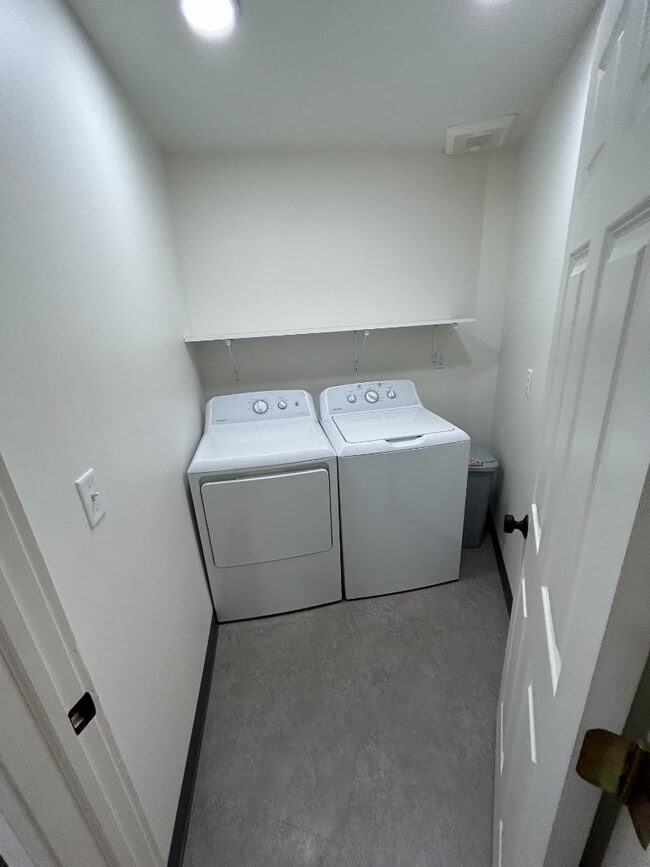 Building Photo - 514 Quincy St