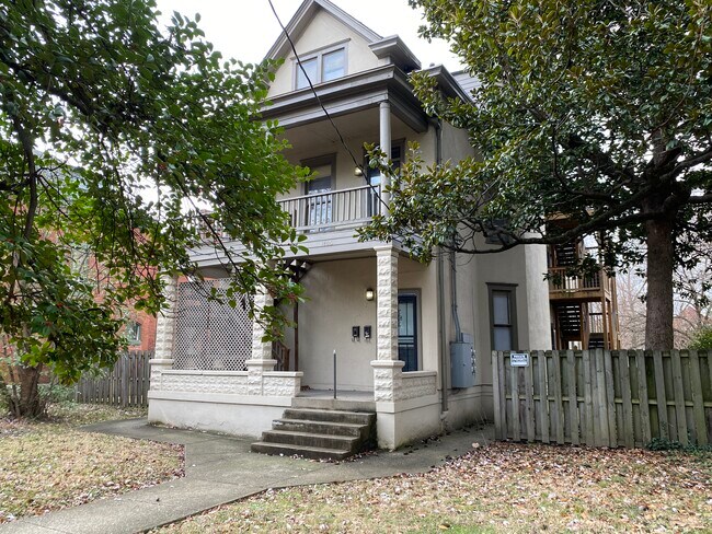 Building Photo - 1406 S 1st St