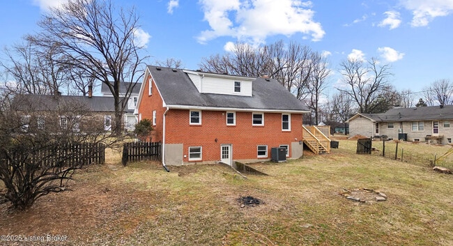 Building Photo - 203 S Elm Grove Ave