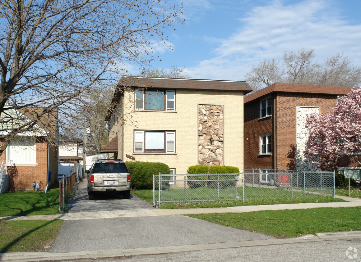 1920 N 18th Ave, Melrose Park, IL 60160 Apartments in Melrose Park