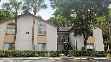 Building Photo - 9277 SW 138th Pl
