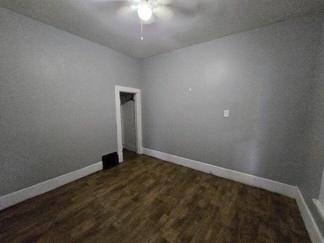 Building Photo - 208 Clay St