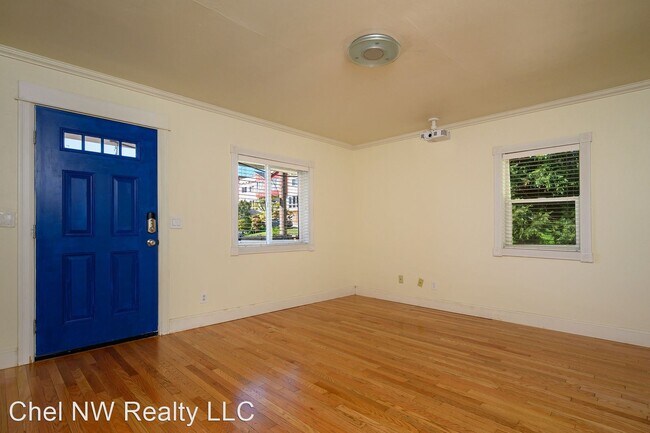 Building Photo - 2 br, 2 bath House - 4400 S. Webster St