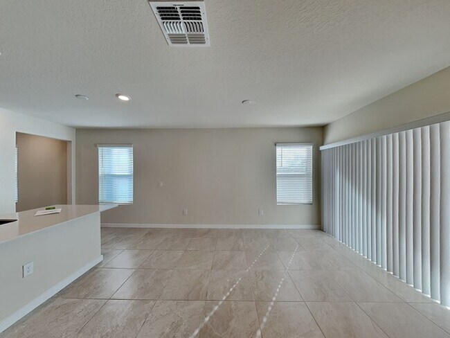 Building Photo - Gorgeous 4/2 in Clermont, FL