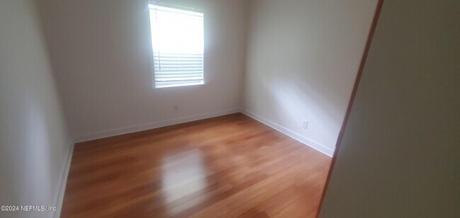 Foto del edificio - 12998 Mandarin Point Ln