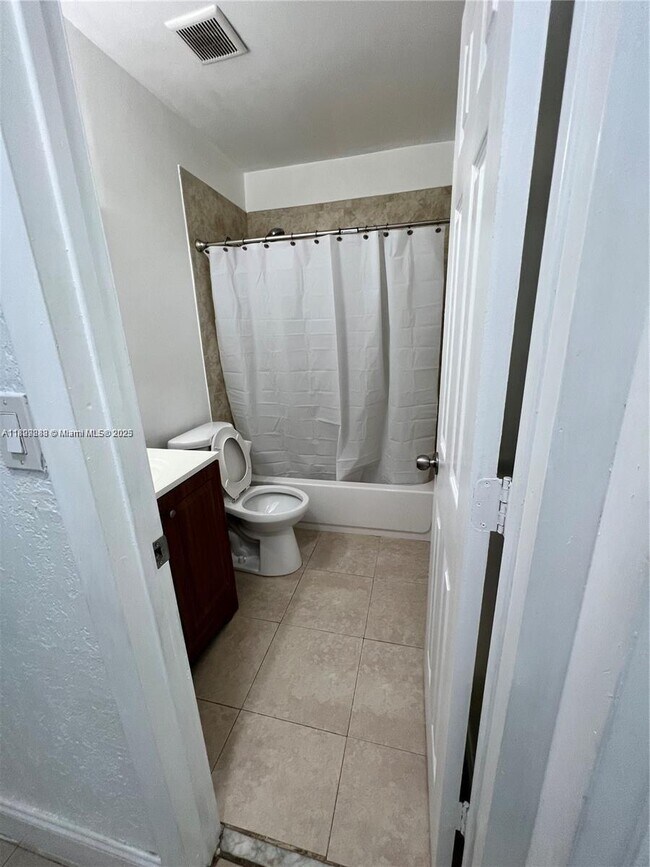 Foto del edificio - 11546 SW 135th Ln