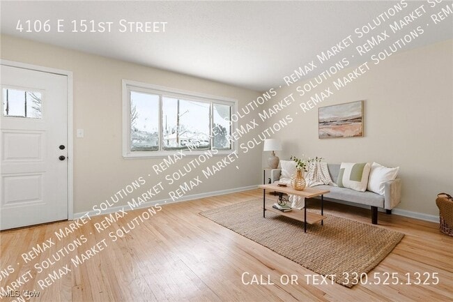 Building Photo - 4106 E 151st St