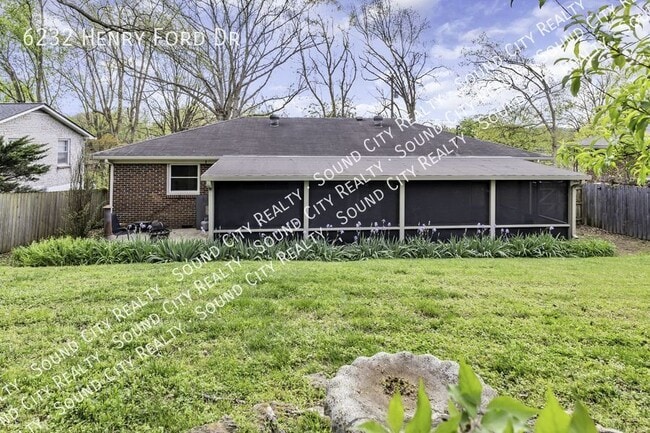 Building Photo - 6232 Henry Ford Dr