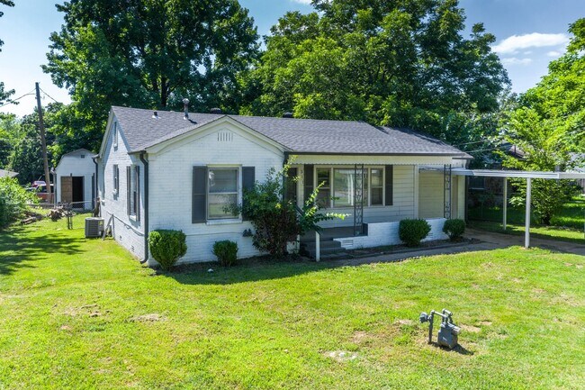 Foto del edificio - Freshly Updated House