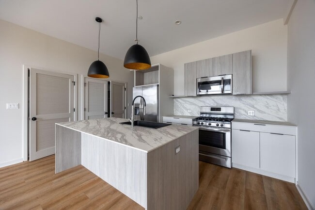Foto del edificio - 3207 N Narragansett Ave