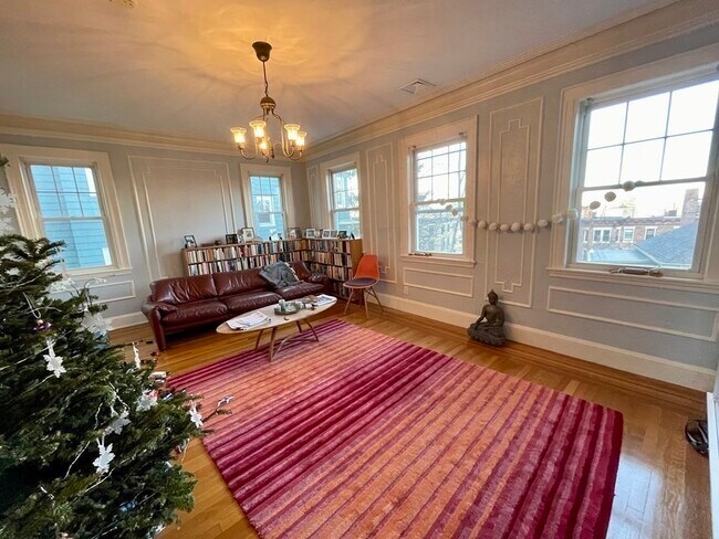 Foto del edificio - 84 Atherton Rd