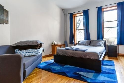 Building Photo - 597 10th Ave