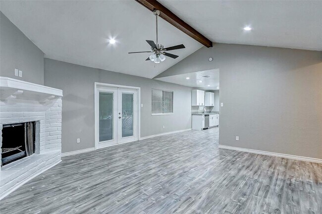 Building Photo - 8180 Homer Dr