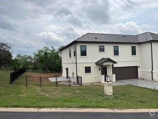 Building Photo - 1303 Faultline Dr
