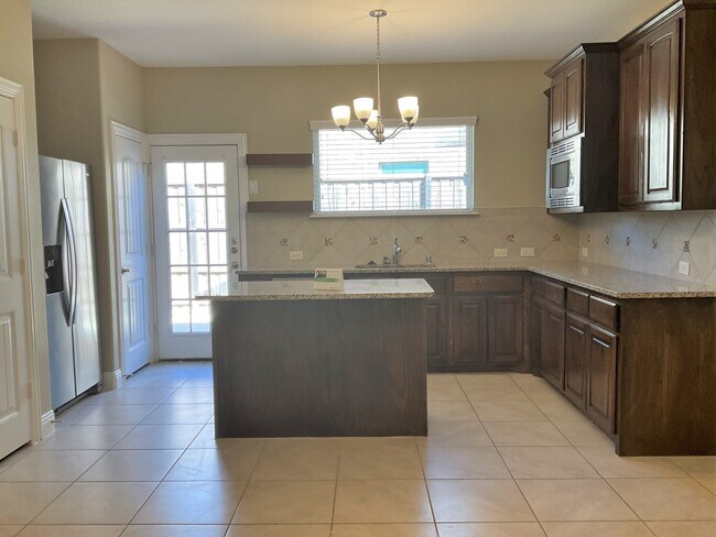 Foto del edificio - 541 Hunt Farms Rd