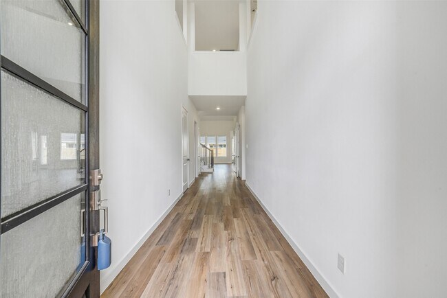 Foto del edificio - 31111 Marlow Mnr Ct
