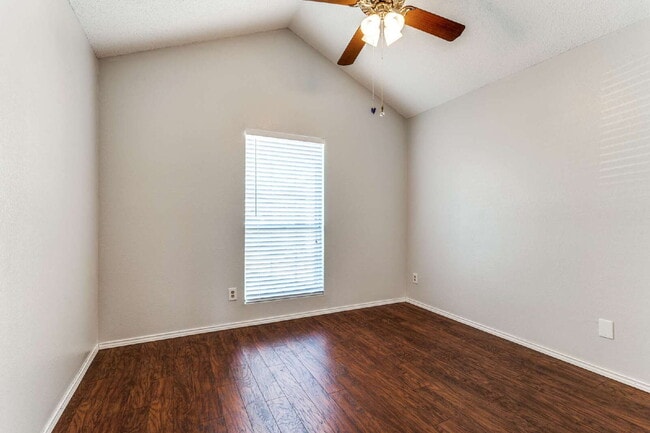 Foto del edificio - Cozy 3BR Located in Arlington!