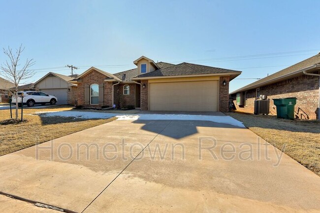 Photo - 6508 NW 157th St House