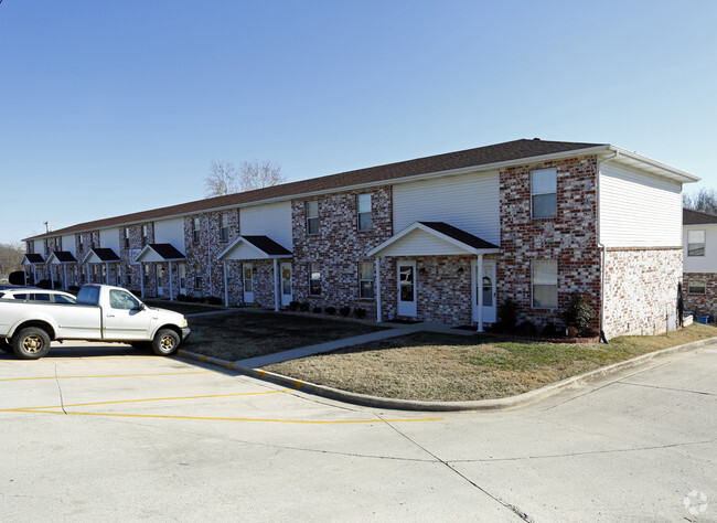 Foto del edificio - Riverside Townhomes