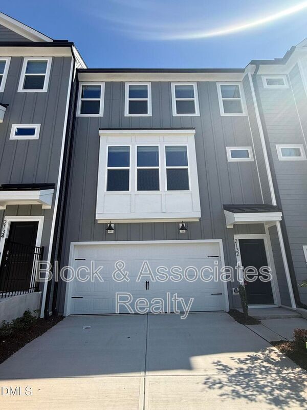 Building Photo - 2132 Grouse Ski Cir
