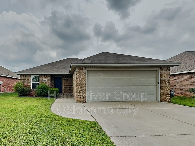 Primary Photo - 8601 SW 46th Pl