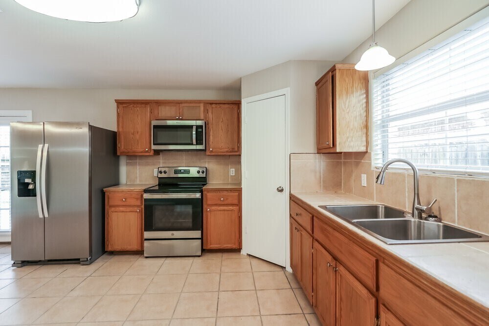 Building Photo - 5505 Rio Sabinas St