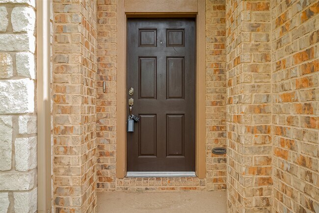 Foto del edificio - 19619 Blair Orchard Ln