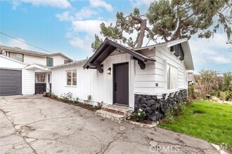 Building Photo - 4124 La Crescenta Ave