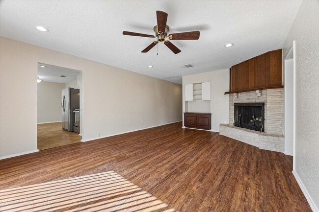 Building Photo - 17134 Barcelona Dr