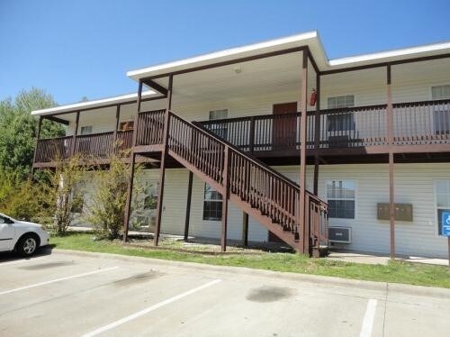 Foto principal - 1750 Bedford Loop
