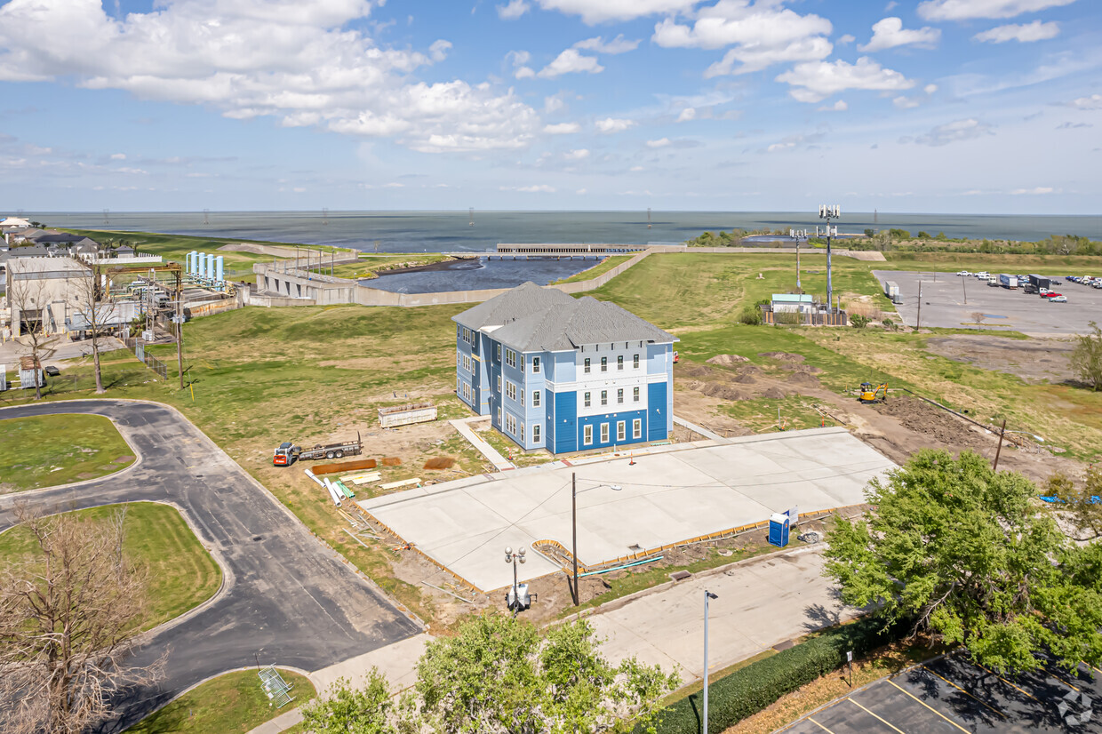 Construction Photo March 2022 - Gabriel Shores