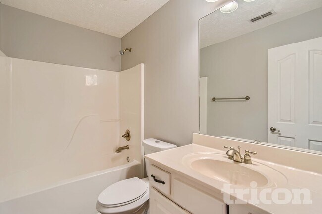 Foto del edificio - 2718 Annapolis Ct